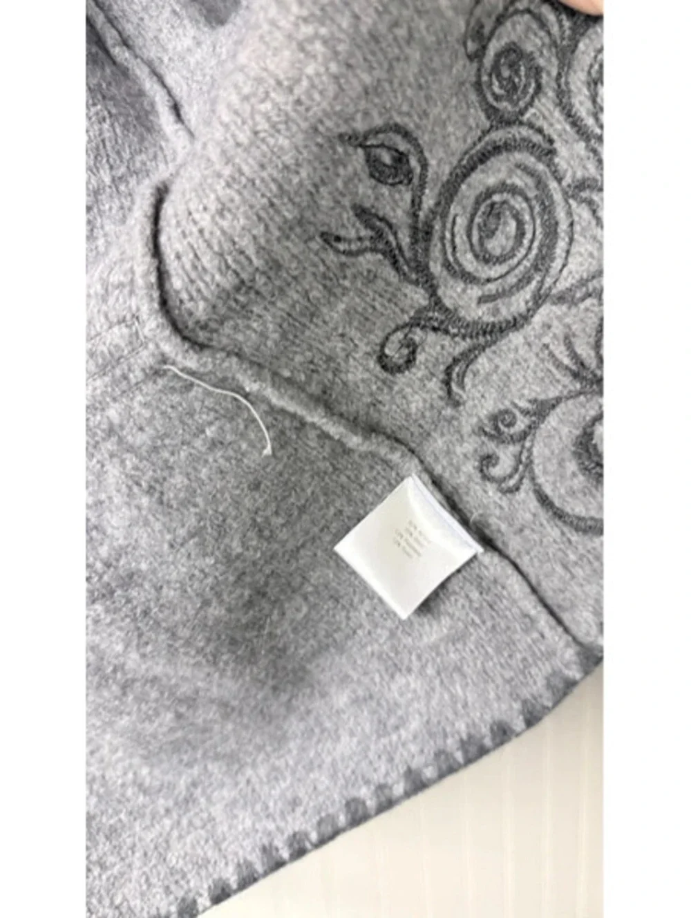 Fabiola knitted sweater cardigan gray medium granny detailed